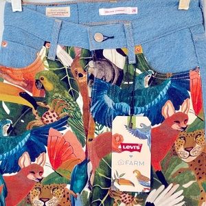 Levi’s x Farm Rio Ribcage Straight NWT 26 x 29